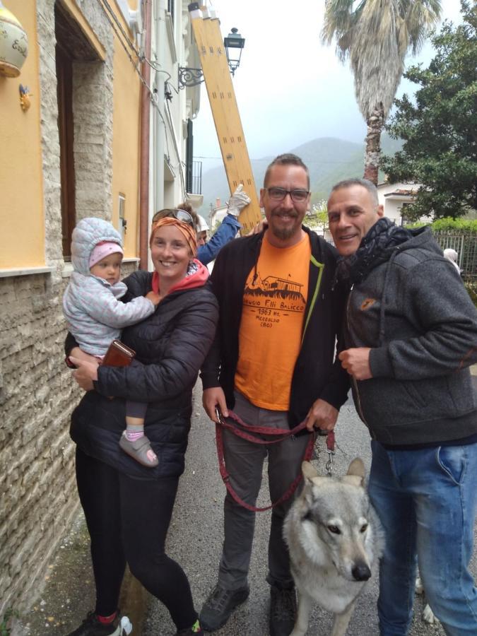 Casa Vacanza Zia Ersilia Rotondi ภายนอก รูปภาพ