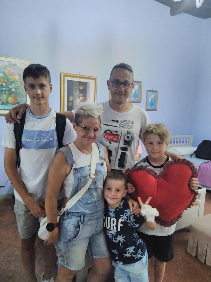 Casa Vacanza Zia Ersilia Rotondi ภายนอก รูปภาพ